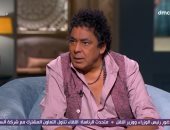 محمد منير: بكيت قدام يوسف شاهين علشان يسيبنى أغنى لوحدى "على صوتك بالغنا"