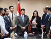 وفد من تنسيقية شباب الأحزاب يلتقى وزير الرياضة لبحث ملف المحافظات الحدودية