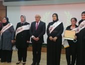 محافظ بورسعيد يكرم الأمهات المثاليات الخمس على مستوى المحافظة..فيديو وصور