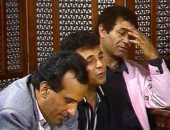 محمد فؤاد يغنى "قارئة الفنجان" بحضور سيد مكاوى وعدوية في فيديو نادر