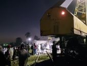 لحظة وصول النائب العام لموقع حادث تصادم قطارى سوهاج لبدء التحقيقات..فيديو لايف