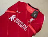 تسريبات تكشف قميص ليفربول الأساسي والاحتياطي فى الموسم الجديد 