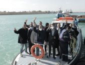 عميد كلية النقل البحرى بالأكاديمية العربية: تحريك السفينة الجانحة بقناة السويس حالة تدرس