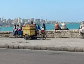 الشتاء يرفض توديع الإسكندرية.. غيوم وطقس غير مستقر فى عروس البحر.. فيديو وصور