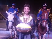 "محب" يشارك بصورة له خلال مشاركته في حفل نقل المومياوات الملكية