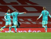 محمد صلاح يتألق في فوز ليفربول على أرسنال بالدوري الإنجليزي.. مو صلاح ينفرد بصدارة هدافي البريميرليج ويتفوق على الغزال الفرنسي تييري هنري تهديفيا بأول 150 مباراة بالمسابقة.. وكلوب يتغنى بلاعبيه