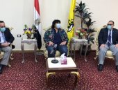 وزيرة الثقافة تلتقى محافظ شمال سيناء.. وتؤكد: نقدم مشروعات ثقافية حماية للهوية