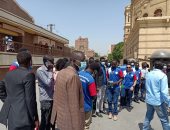 "الشباب والرياضة" تنظم جولة سياحية لشباب جنوب السودان (صور)