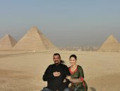 حكاية زيارة ستيفن سيجال لمصر قبل عامين وماذا قال عن الهرم الأكبر فى عيد ميلاده؟