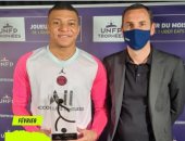 مبابى يعادل إنجاز إبراهيموفيتش بعد الفوز بلاعب الشهر في الدوري الفرنسى