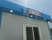 أول كارفان مأكولات للصم والبكم يستخدم مترجم لغة إشارة ببنى سويف.. فيديو