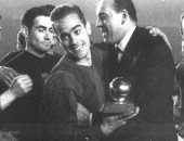 حكايات من دفتر أبطال الكرة الذهبية عالميا.. لويس سواريز أول لاعب إسبانى يتوج بالجائزة 