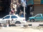 غلق الفتحات غير الشرعية بمنطقة شارع النخلة بالمنصورة