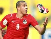 احتفالات خالدة.. محمد زيدان يداعب حذاءه بعد هدف صاروخى فى الكاميرون