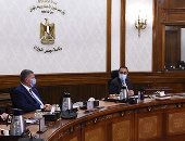 مصطفى مدبولى: اهتمام كبير من الرئيس السيسي بالنهوض بصناعة الغزل والنسيج