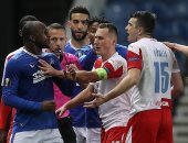 إيقاف أوندريج كوديلا لاعب سلافيا براج 10 مباريات أوروبيا بسبب العنصرية