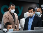 وزير الشباب والرياضة يتفقد مركز خدمة العملاء لأندية سيتى كلوب قبل ساعات من الافتتاحات الرسمية