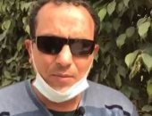 مغارة على بابا.. وليد سلم المستريح مكافأة نهاية الخدمة وعاش فى بيت طين..فيديو