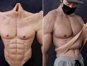 فورمة من غير جيم.. شركة صينية تطرح بدلة عضلات للرجال تشبه جلد الإنسان