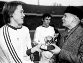 حكايات من دفتر أبطال الكرة الذهبية على مر الزمان.. أوليج بلوخين