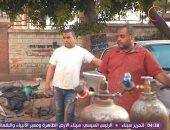 جيران الأسطى مصطفى وإبراهيم: يعملان في الشارع بكل كفاح وجد من أجل كسب الرزق