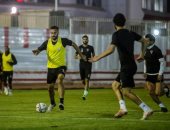 كارتيرون يعالج أزمة التسليم والتسلم فى الزمالك على طريقة الجولف