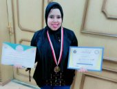 رحلة الطالبة منار مبتكرة فلتر لتنقية الدم لمرضى الفشل الكلوى.. فيديو وصور