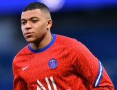 مبابي يحدد شروطه قبل تجديد عقده مع باريس سان جيرمان