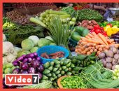 تعرف على أسعار الخضار والفاكهة فى بث مباشر من سوق الساحل