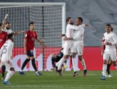 ريال مدريد يواصل مطاردة أتلتيكو بفوز مثير على أوساسونا في الليجا.. فيديو