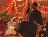 أحمد سعد يرقص فى زفاف سمية الخشاب على محمد رمضان بمسلسل "موسى".. صور