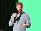 الأمير هارى يحث على نشر لقاح كورونا عالميا خلال حفل "Vax Live" Covid.. صور