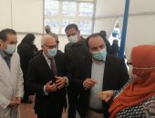 مواطنون لـ"محافظ بورسعيد": "أخدنا اللقاح فى 10 دقايق والمنظومة رائعة"