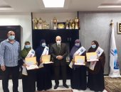 "مياه القليوبية" تكرم الأمهات المثاليات بالشركة 