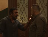 مسلسل اللى مالوش كبير الحلقة 24.. هل يضرب الخديوى رفعت بعد زواجه من قدرية؟