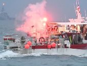 المملكة المتحدة ترسل زوارق مسلحة مع تجمع 80 قارب احتجاج فرنسي قبالة جيرسي