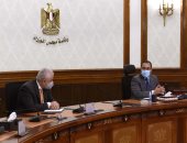 رئيس الوزراء يتابع إجراءات عقد امتحانات الثانوية العامة.. صور