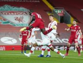 ليفربول ضد ساوثهامبتون.. صلاح يصنع وماني يسجل الهدف الأول بالدقيقة 31