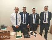 جمارك المطار تضبط ساعة ثمينة ومشغولات ذهبية مرصعة بفصوص من الألماس