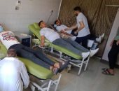 شباب بشمال سيناء ينفذون حملة تبرع بالدم لصالح جرحى فلسطين.. فيديو وصور