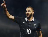 بنزيما: التتويج بالكرة الذهبية حلم أبدى وسعيد بالعودة لمنتخب فرنسا