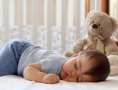 3 حيل لتهدئة طفلك وجعله ينام سريعا.. تدليك الوجه الأبرز