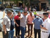 غلق 7 مقاهى ومحال مخالفة ومصادرة 33 شيشة فى حملة بالأزبكية