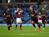 ليفربول يقترب من دوري الأبطال بثلاثية ضد بيرنلي بمشاركة محمد صلاح.. فيديو