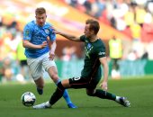 هاري كين ملمحا لرغبته باللعب للسيتي: أتمنى اللعب بجوار دي بروين