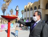 محافظ شمال سيناء يوقد شعلة "أولمبياد الطفل المصرى" فى نسختها الثالثة.. فيديو وصور