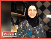أم هاجر إمبراطورة الأكل البيتى بعابدين.. جت من طنطا ومش بترد محتاج (فيديو)