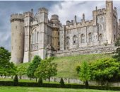 سرقة كنوز تاريخية "لا يمكن تعويضها" من قلعة أروندل البريطانية