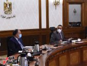 رئيس الوزراء يستعرض البرنامج الجديد لرد أعباء الصادرات تمهيدًا لإعلانه   