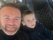 رونى يصطحب ابنه إلى بولندا لمؤازرة مانشستر يونايتد فى نهائى الدورى الأوروبى
